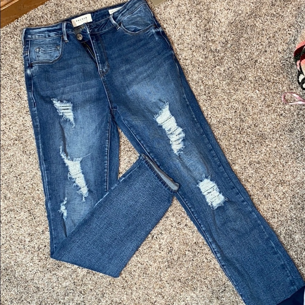 High rise skinniest pac sun jeans